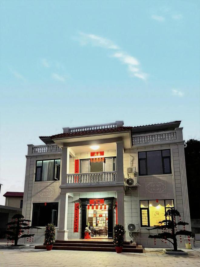 自建房老一辈的审美这效果太接地气了！米乐m6登录入口60岁大叔晒出农村(图5)